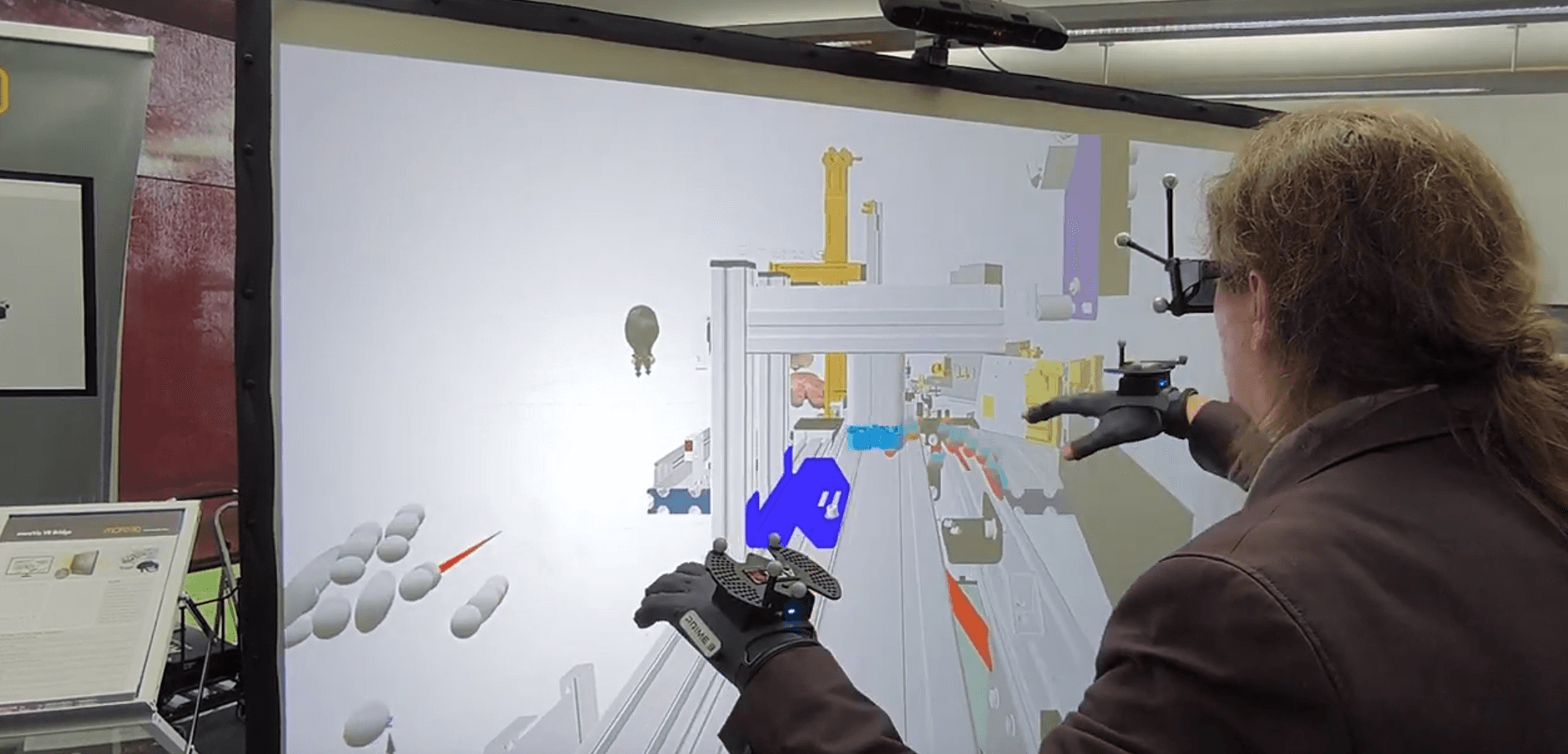 moreViz and manus gloves used for Handtracking in CAD in VR